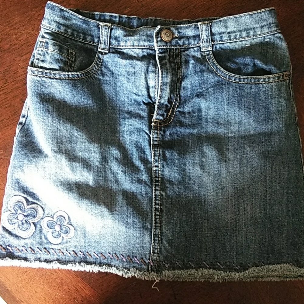 Girls skirt with built in shorts